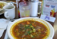 1 Mena's Palace Beef Vegetable Soup