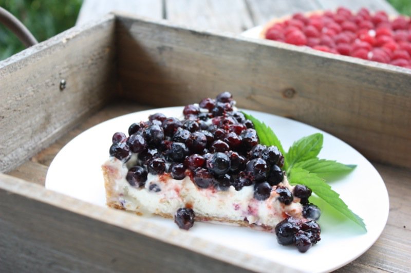 Canadian Summer Saskatoon Berry Pie