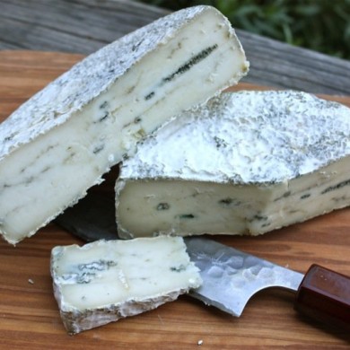 Homemade Buttermilk Bleu Cheese