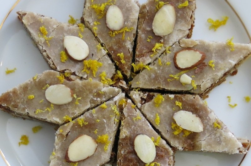 German Lebkuchen Bars