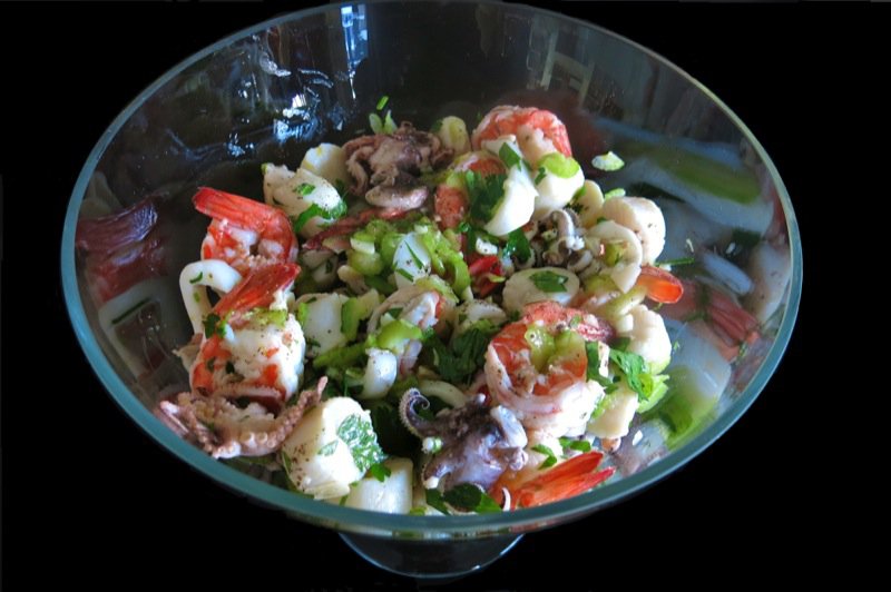 Marinated Poached Italian Seafood Salad: Insalata Frutti di Mare