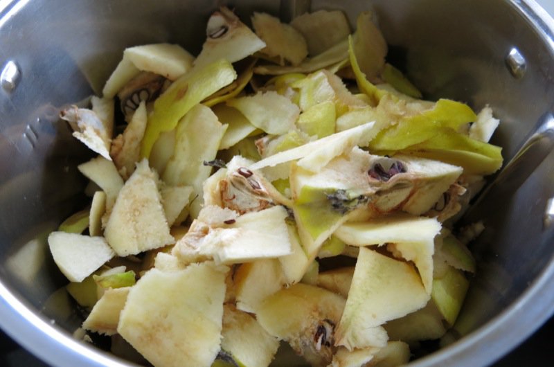 Homemade Quince Paste or Membrillo