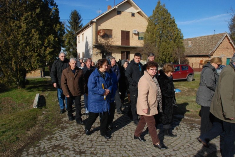 13 Pavas Funeral Procession