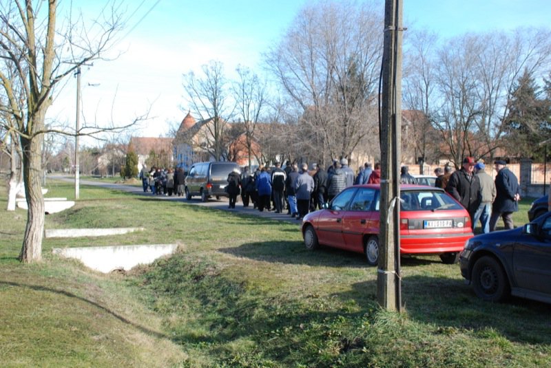 14 Pavas Funeral Procession