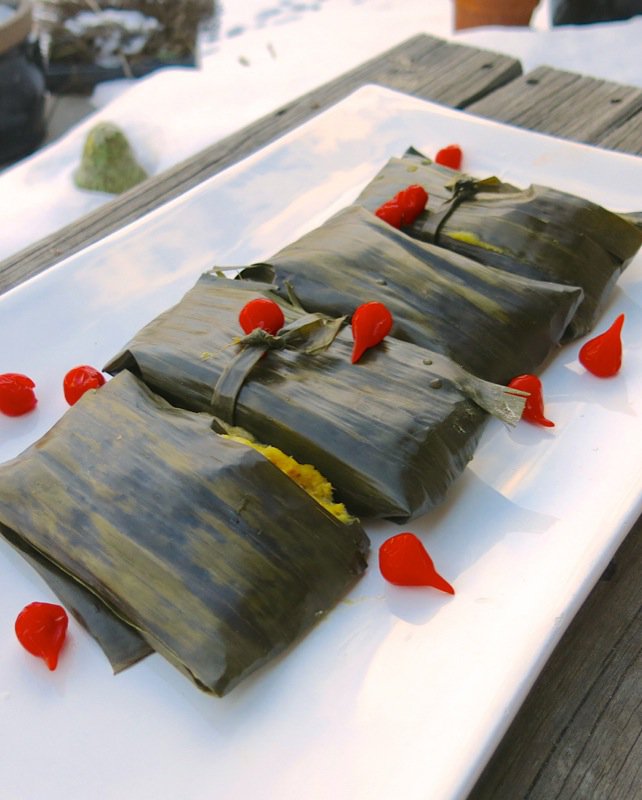 Corn Tamales: Corn Husks and Banana Leaves