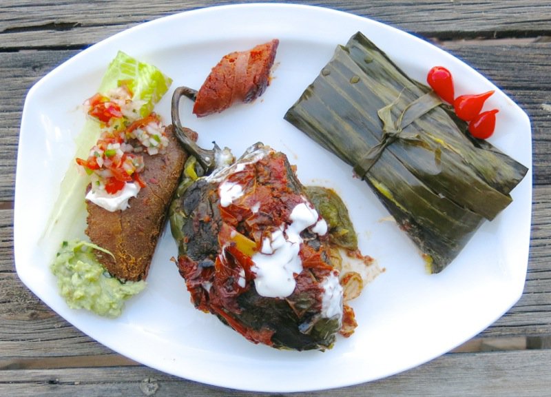 Corn Tamales: Corn Husks and Banana Leaves