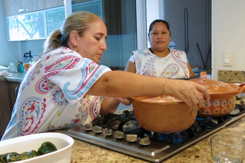 77 Mexican Pottery Cooking Pots