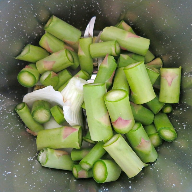 10 Asparagus in Thermomix Spring Risotto