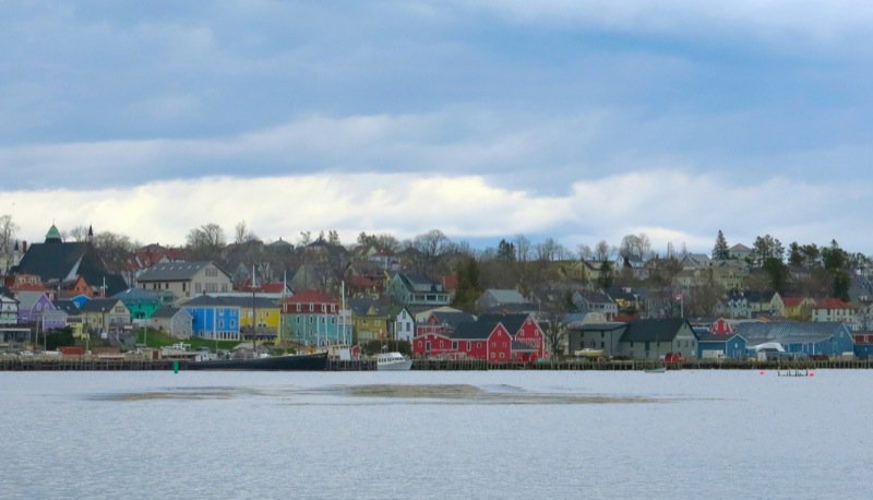 3 Lunenburg.