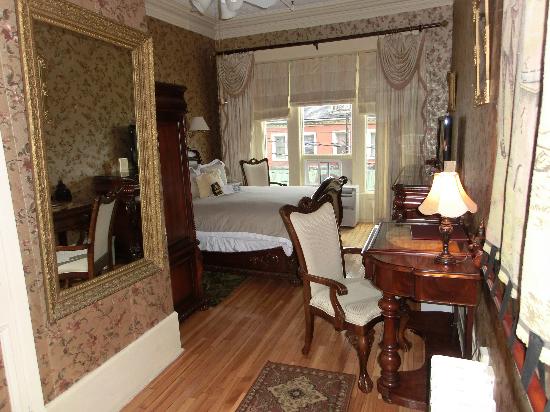 The Waverley Inn: Our Halifax Hotel