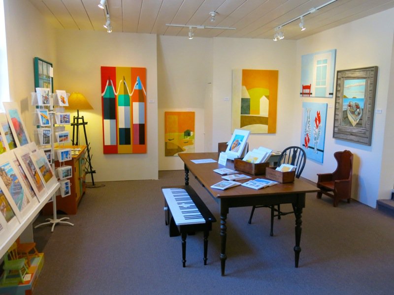 6 Salt Box Gallery