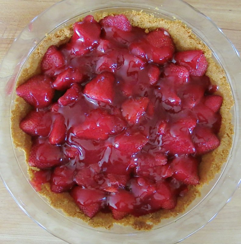 Dueling Daughters: Grandma Maude's Fresh Strawberry Pie