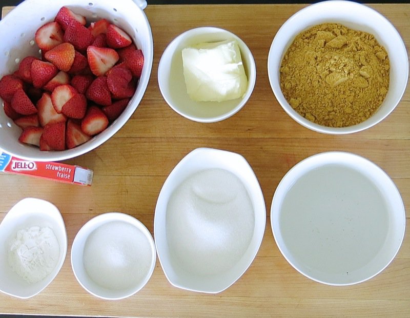 Dueling Daughters: Grandma Maude's Fresh Strawberry Pie