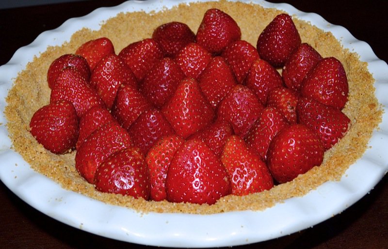 Dueling Daughters: Grandma Maude's Fresh Strawberry Pie