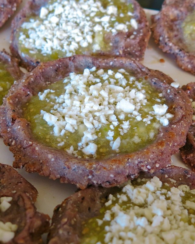 https://www.acanadianfoodie.com/wp-content/uploads/2014/07/82-Blue-Sopes-with-Salsa-Verde.jpg