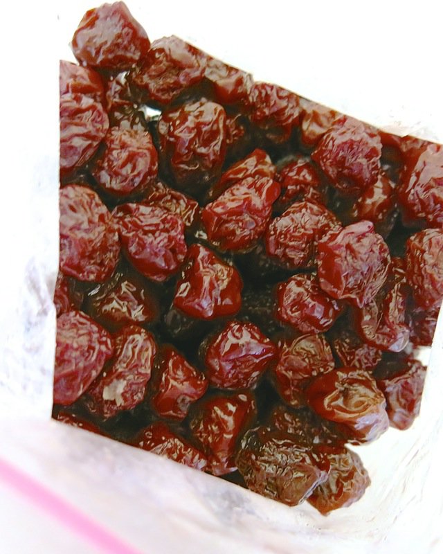 14 Frozen Preserved Cherries