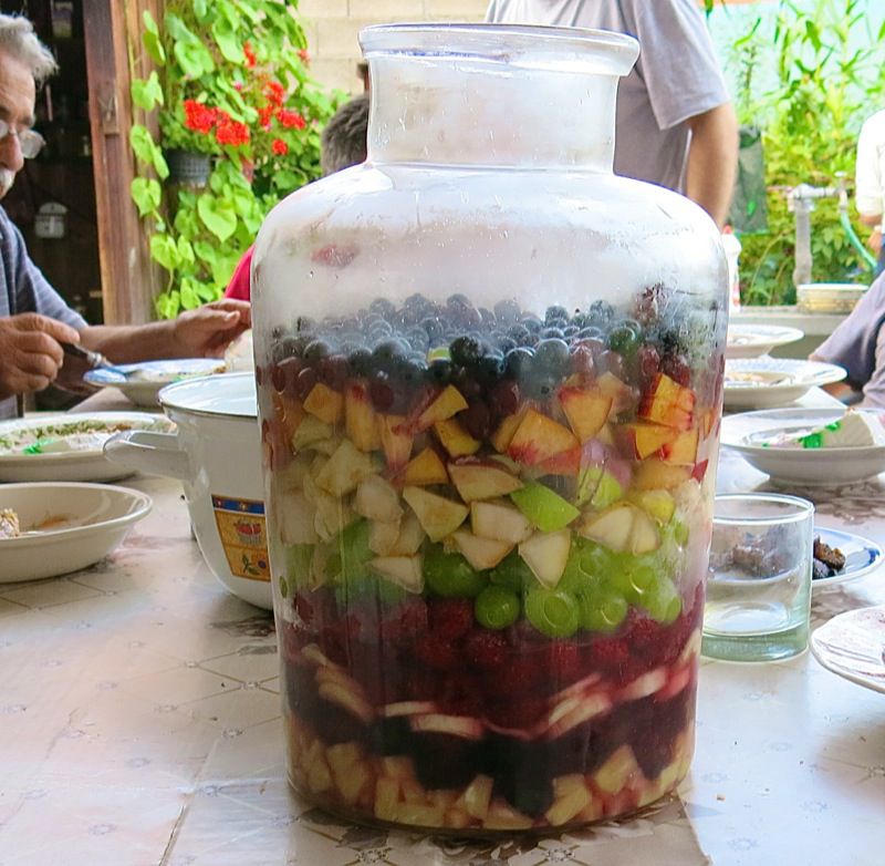 19 Layered Fresh Fruit Salad