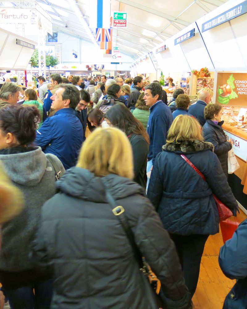 19 Alba Truffle Festival 2014
