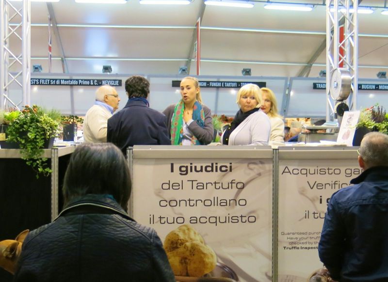 22 Alba Truffle Festival 2014