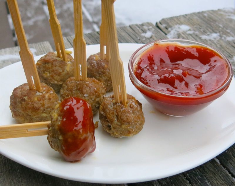 12 Asian Garlic Meatballs