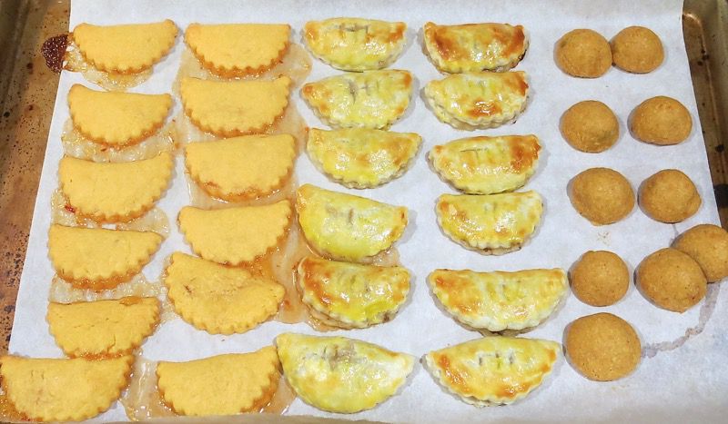 17b Japapeno Pepper Jelly Turnovers with Imperial Cheese Pastry