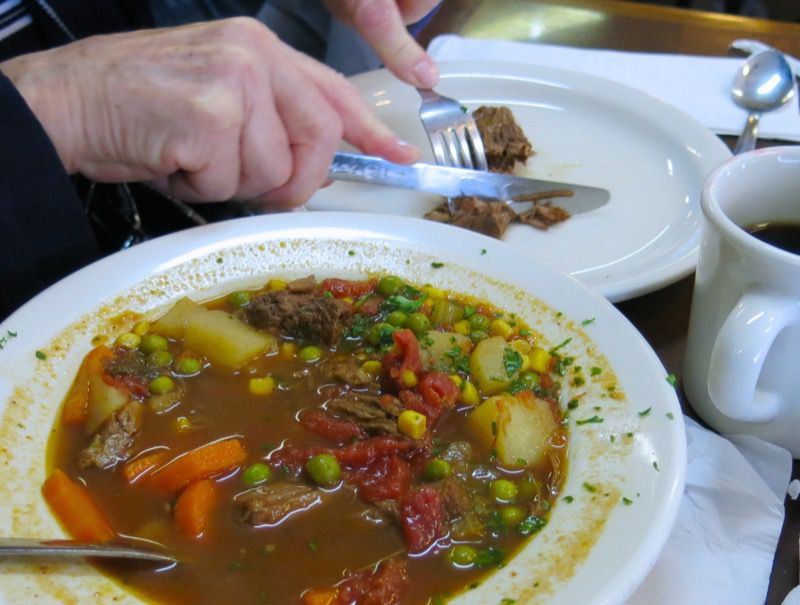 8 Mena's Palace Beef Vegetable Soup