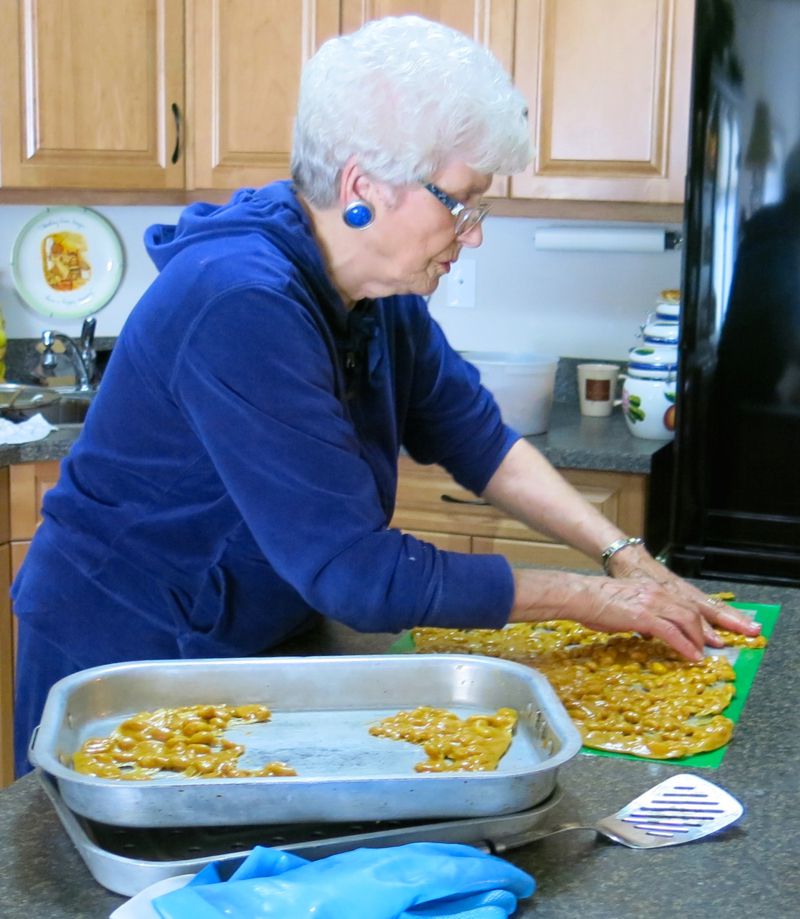 9a Homemade Peanut Brittle