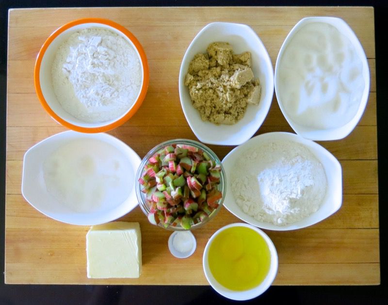 5 Rhubarb Custard Square. Mis en Place