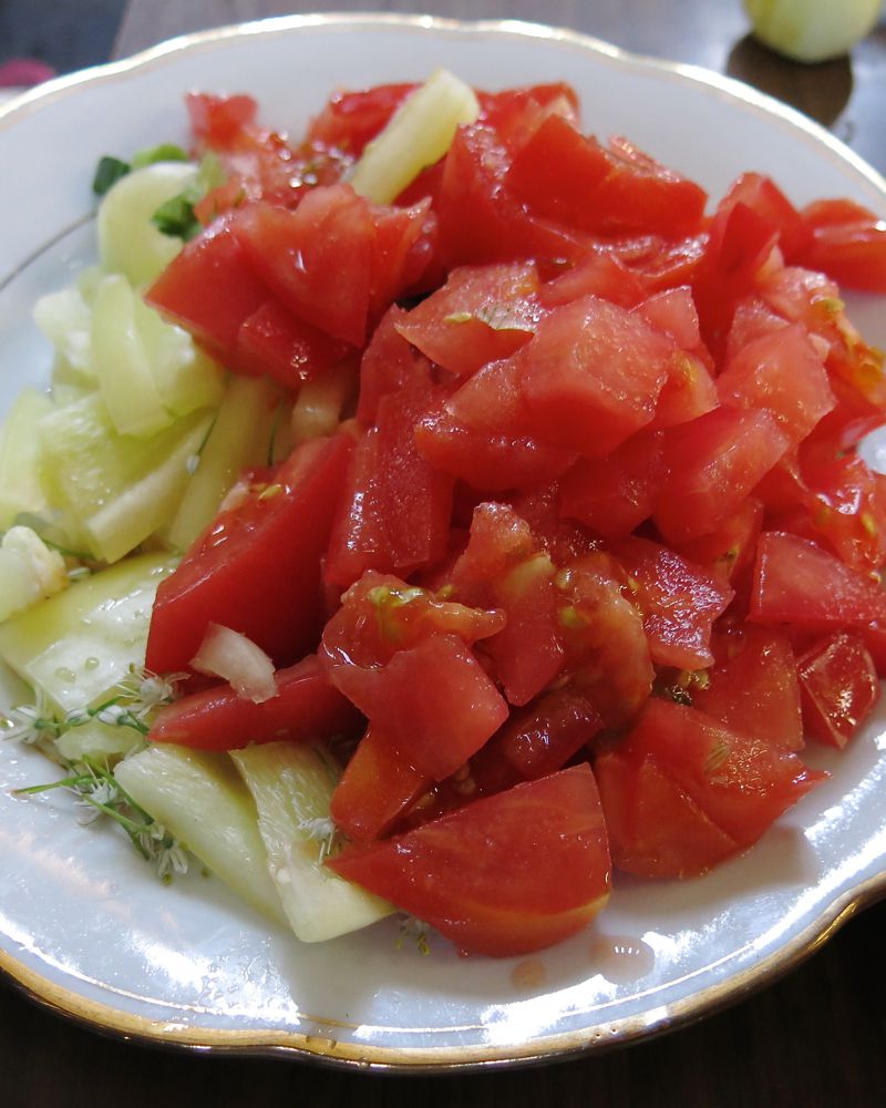 25 Salad Mis en Place