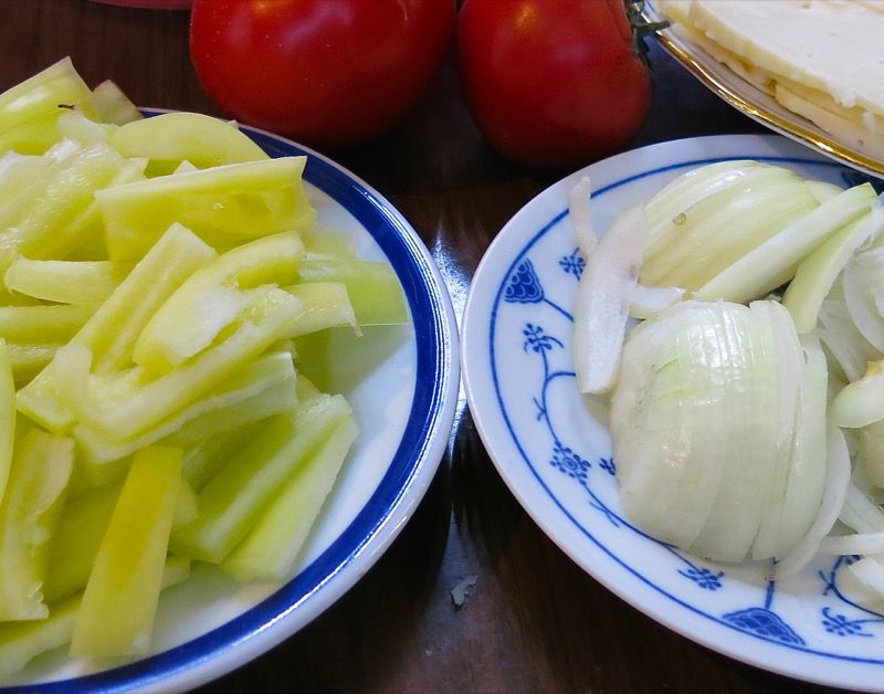 4c Vanja Lugonja's Special Dinner Peppers and Onion