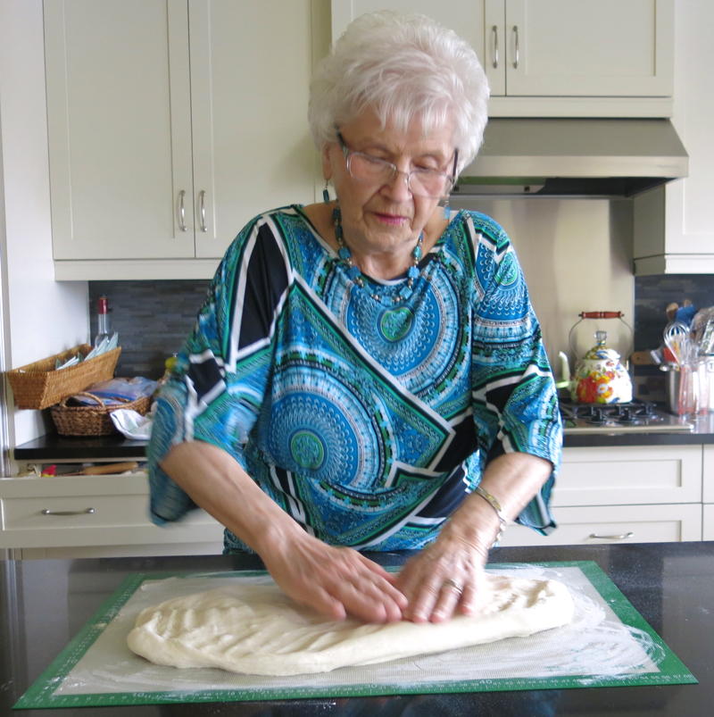 39 Helen McKinney Preparing Dough