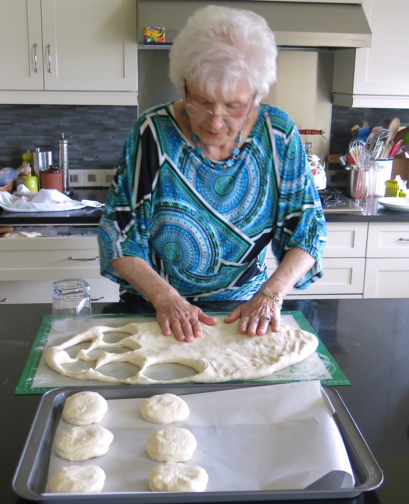 43 Helen McKinney Preparing Dough
