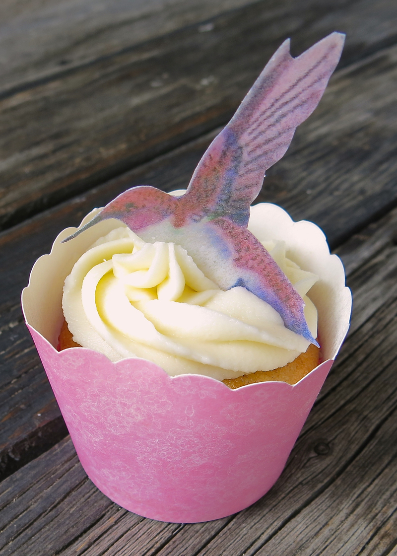 20 Hummingbird Cupcake