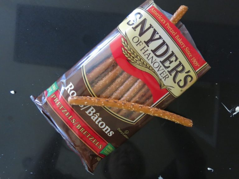 old fashioned pretzel sticks