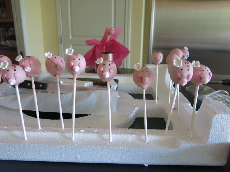 15 Babyface Cake Pops