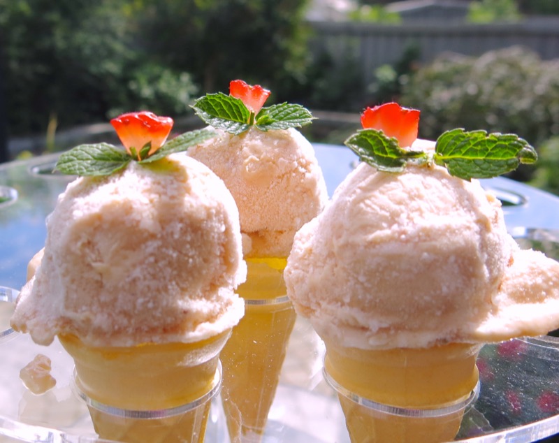 Fruit Ice Cream by Tingo