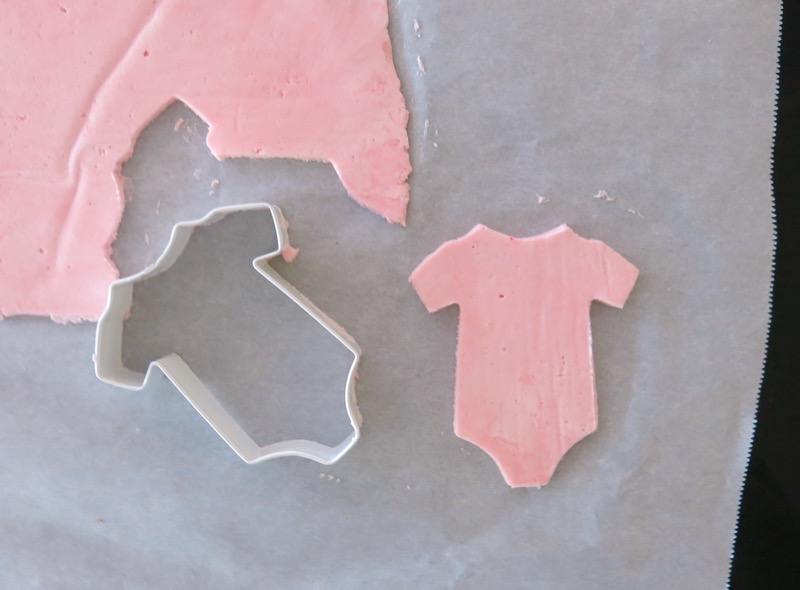 15 Baby Onesie Butter Cookies