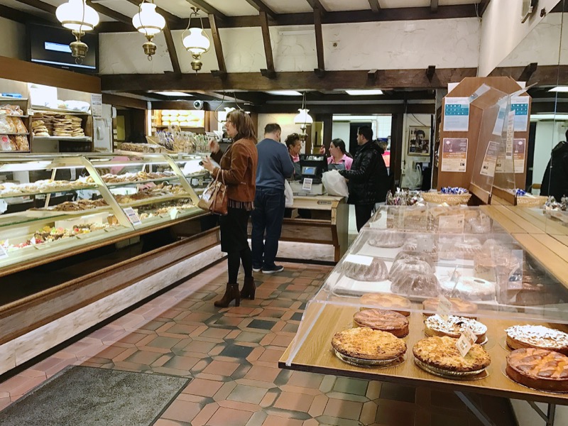 3-kleinblatts-jewish-kosher-bakery-antwerp-oct-2016