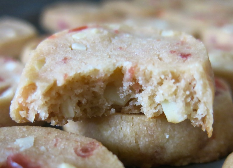 14-almond-cherry-shortbread-cookies-2016