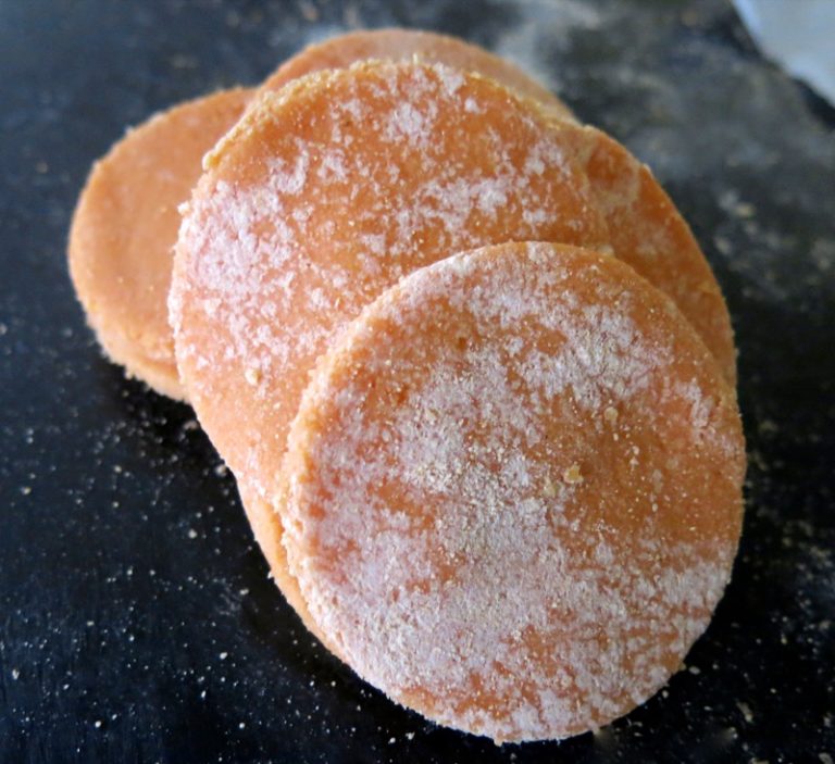 Red Lentil Crackers Gluten Free, Delicious, Nutritious and Economical