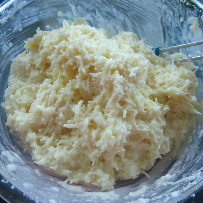 4b-coconut-macaroon-batter