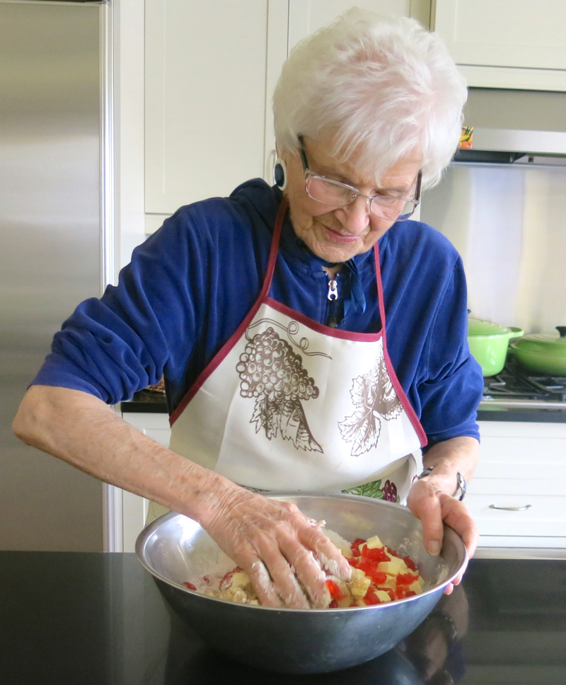 5a-almond-cherry-shortbread-helen-mckinney-2016