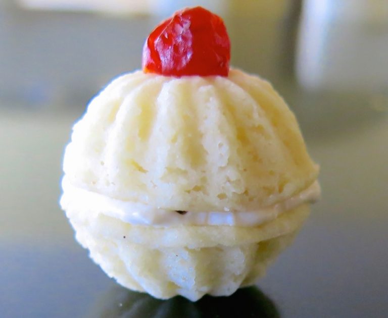 Miniature Shortbread Tart Shells or Crust: Non-rolled (pushed into mold)
