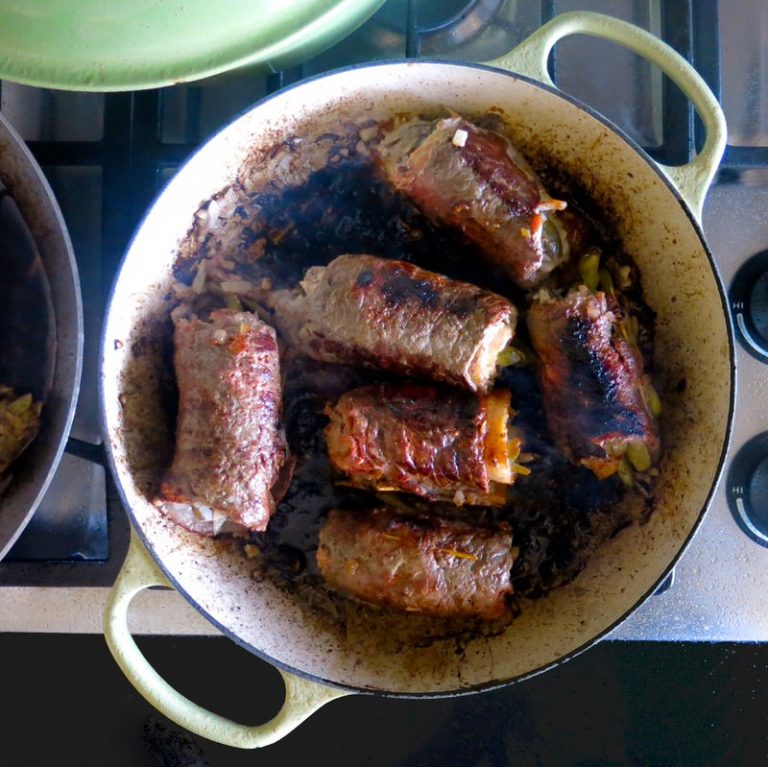 Scrumptious German Fleisch Rouladen: Cooking in the Kitchen with ...