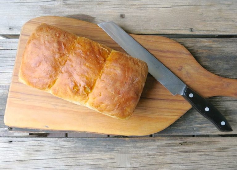 Traditional Newfoundland White Bread with Emily Mardell of GetJoyFull
