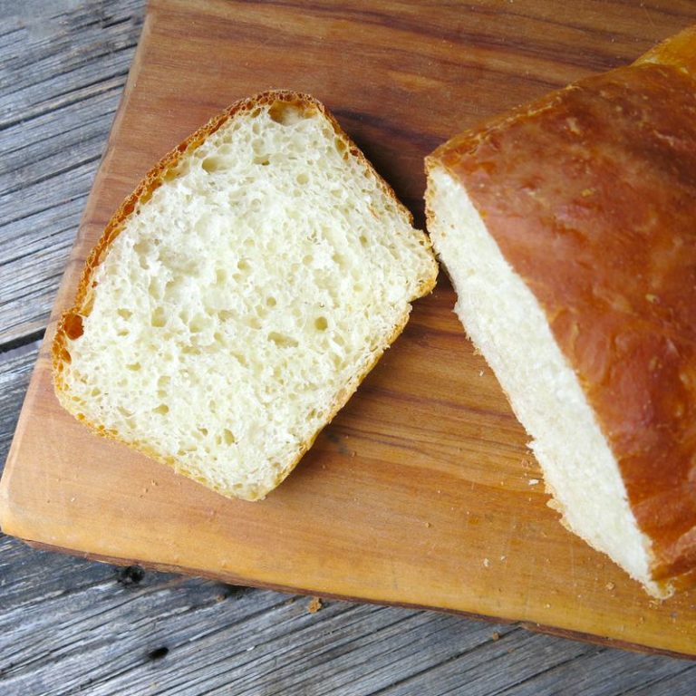 Traditional Newfoundland White Bread with Emily Mardell of GetJoyFull