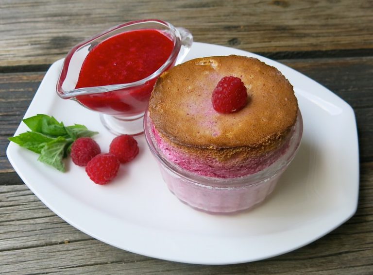 Thermomix Raspberry Souffle by Nico Moretti with Raspberry Coulis