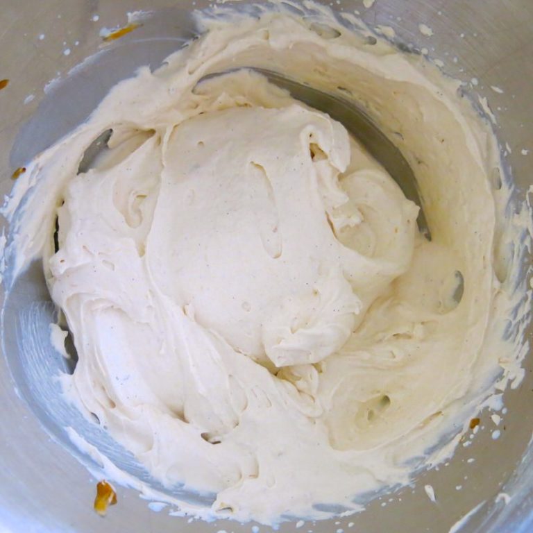 Cloudberry Whipped Cream aka Bakeapple Whipped Cream