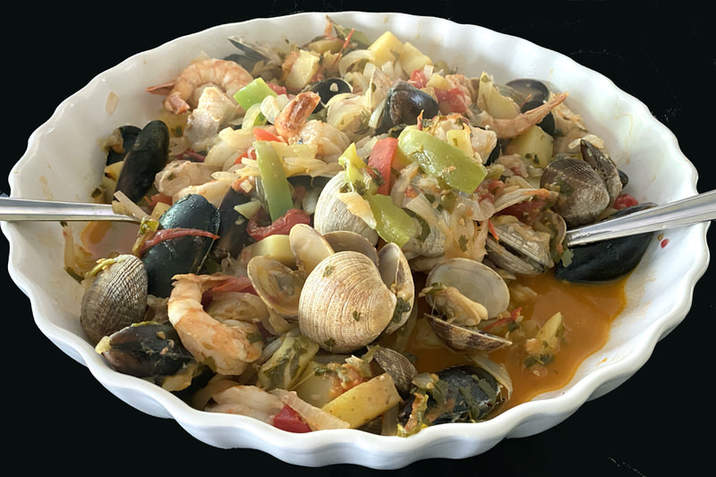 Algarve Portuguese Shellfish Stew