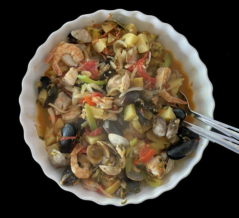 Algarve Portuguese Shellfish Stew: A Photo Essay